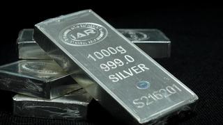 Gümüş 45 sene önceki seviyesini aştı, rekor tazeledi!