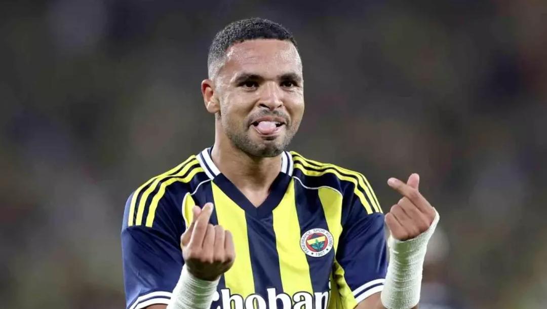 Fenerbahçe de devre arasında yaprak dökümü! Üç oyuncuyla yolların ayrılmasına karar verildi 1