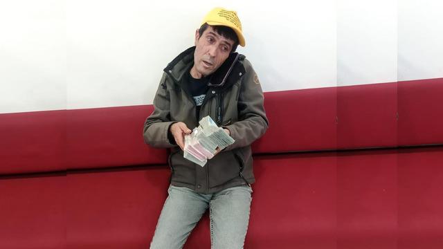 180 bin TL’yi dolandırıcılara kaptıracakken polis engelledi