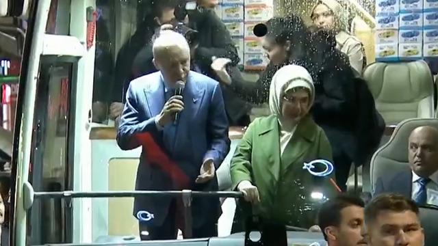 Cumhurbaşkanı Erdoğan, memleketi Güneysu'da konuştu: Afet bölgelerini ziyaret edeceğiz