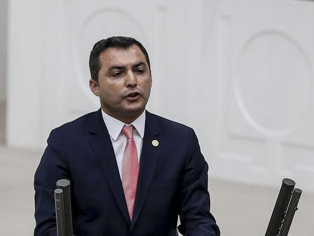 G&ouml;revinden uzaklaştırılan belediye başkanına verilen ceza belli oldu