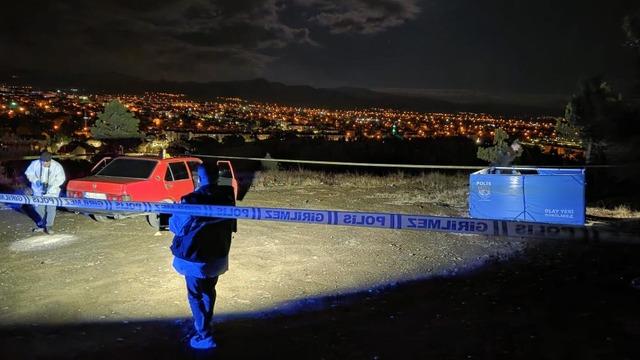 Konya'da bir kişi otomobilinin kenarında ölü bulundu