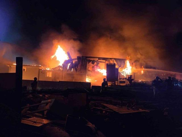 Ankara’da korkutan yangın: Boya dönüşüm fabrikası alevlere teslim oldu! 3