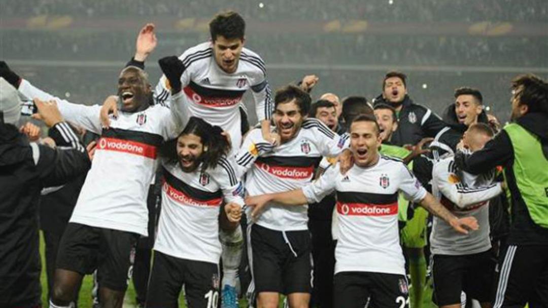 &Uuml;nl&uuml;lerden Beşiktaş yorumu