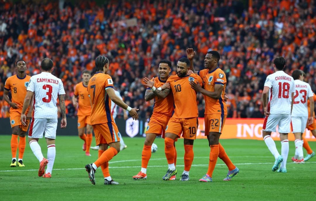 Hollanda da Interland heyecanı: Ajax ve Utrecht in yıldızları Milli Takım kamplarına katılıyor 1