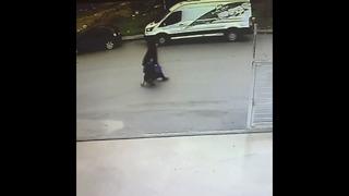 16 yaşındaki ehliyetsiz sürücü dehşet saçtı! Annesiyle yürüyen 5 yaşındaki Ömer...