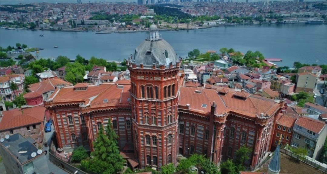 MEB’den Fener Rum Okuluna ‘boşaltın’ yazısı: 571 yıllık Fener Rum Okulu yeni bina arayışında!  Okul müdürü: "Maliyeti 10 milyon Euro’nun üzerinde" 3