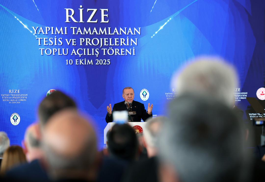 Son dakika | Özgür Özel e Rize den seslendi! Cumhurbaşkanı Erdoğan dan  ateşkes  tepkisi: "Yolunu ve yoldaşlarını değiştirmezse daha çok hata yapar" 2