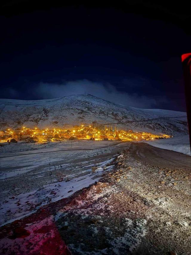 Gümüşhane’nin yüksekleri beyaza büründü 2
