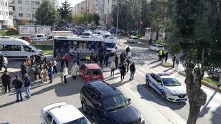 Çorum’da halk otobüsü kamyona çarptı: 22 öğrenci yaralandı