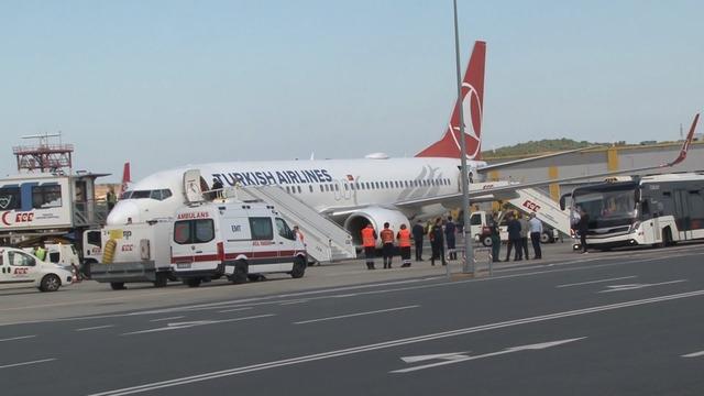 Özgürlük Filosu'nun 18'i Türk 94 aktivisti THY uçağıyla İstanbul'a geldi