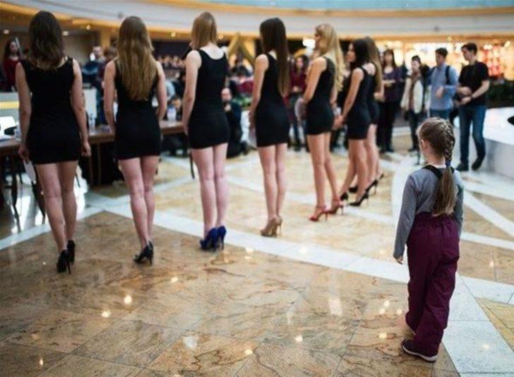 Moskova'da sıra dışı güzellik yarışması G2