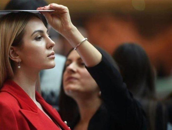 Moskova'da sıra dışı güzellik yarışması G5