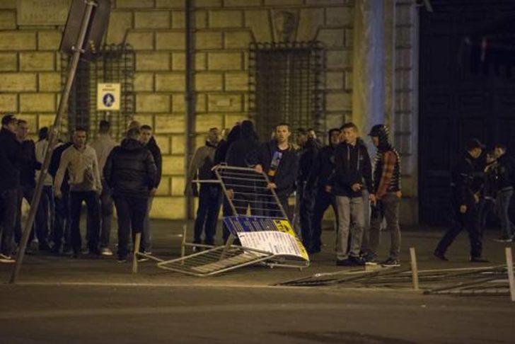 Maç başlamadan kan aktı G1