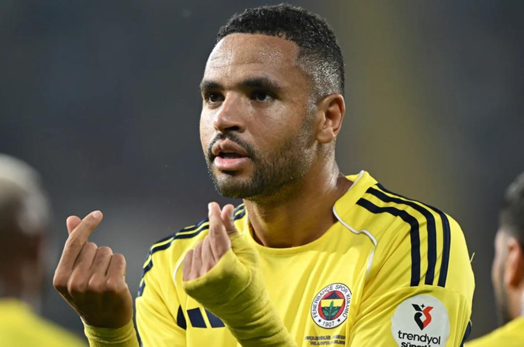 Fenerbahçe de büyük kriz! Son maç bardağı taşırdı, yıldız isim takımda kaldığına bin pişman oldu: Devre arası ayrılık! 1