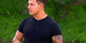 Dominik'ten aşk pozu geldi! Sevgilisi tanıdık &ccedil;ıktı 