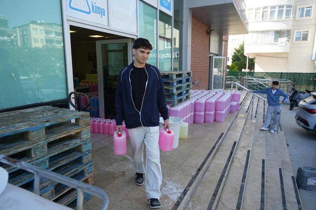 Yer Samsun...  Fabrika gibi lise : 150 ton temizlik malzemesi siparişi: "Tahmini cirosu 15- 20 milyon TL olacak" 5