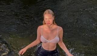 Sessiz sedasız evlendi! &Uuml;nl&uuml; isimler d&uuml;ğ&uuml;ne gitti 