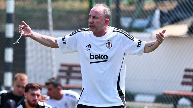 Bunu kimse beklemiyordu! Sadece 4 maçta forma giydi... Beşiktaş'ta Cengiz Ünder için karar