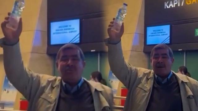 Esenboğa'da suya 80 lira ödeyince isyan etti! Yüzde bin milyon para kazanılmaz