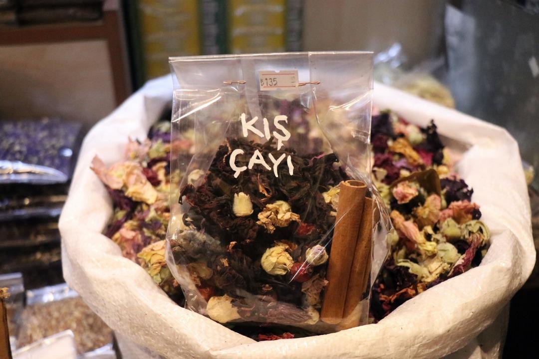 Mevsim geçişinde havalar soğudu: Grip vakaları arttı! Aktarlarda yoğunluk başladı 2