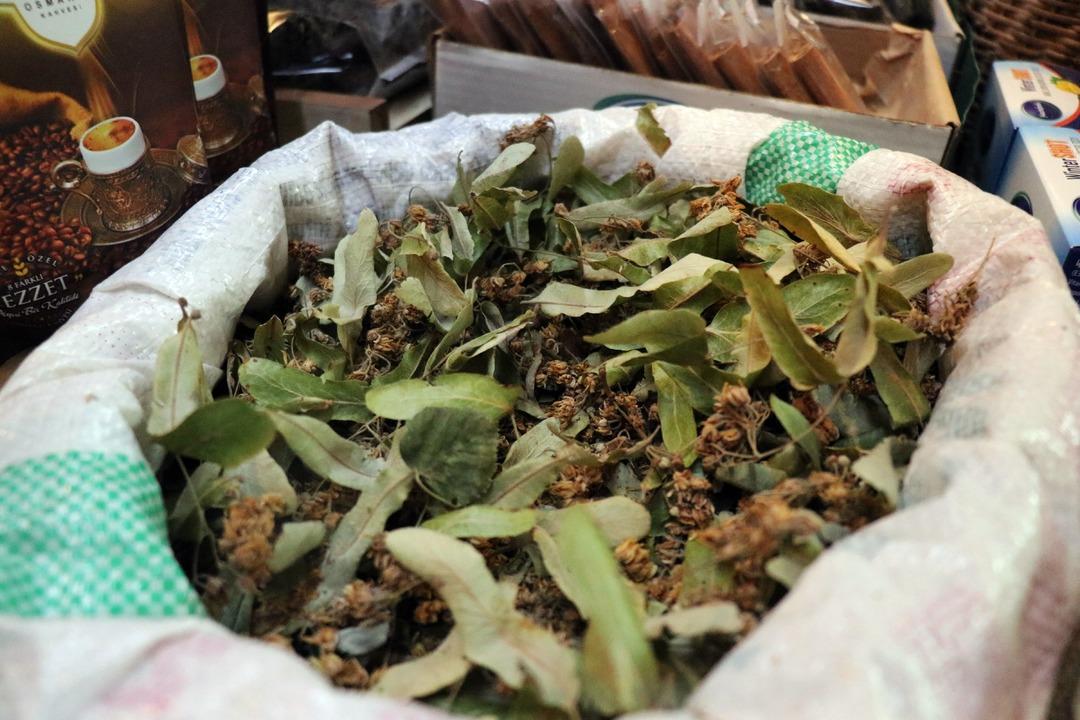 Mevsim geçişinde havalar soğudu: Grip vakaları arttı! Aktarlarda yoğunluk başladı 3