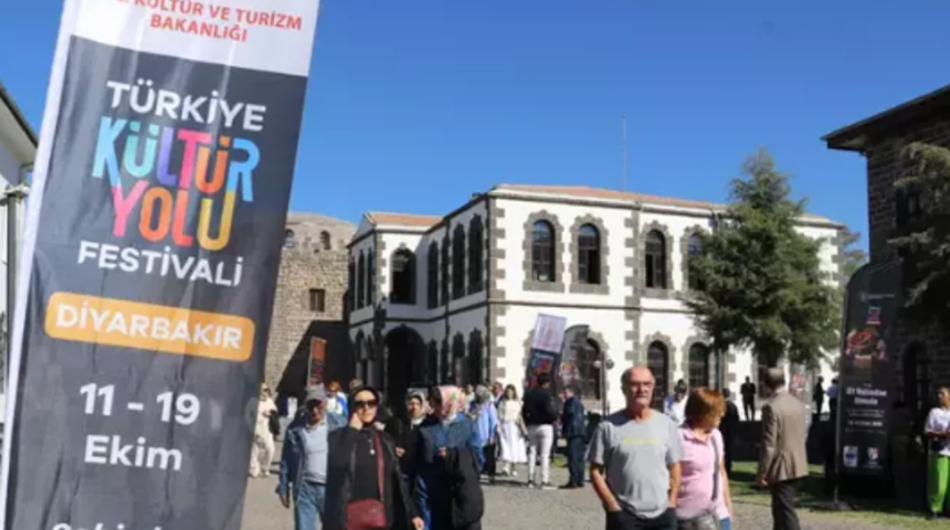 Diyarbakır'da 'Kültür Yolu Festivali' başladı