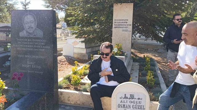 İbrahim Tatlıses, Neşet Ertaş’ın mezarını ziyaret etti