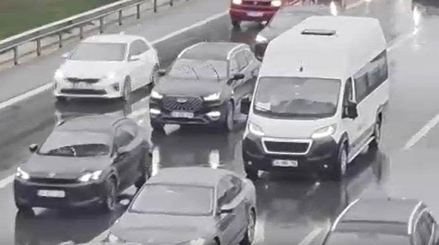  İstanbul'da trafik yoğunluğu yüzde 80'e ulaştı 