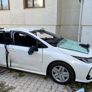 Aracın içinde çakmak gazı tüpü patladı