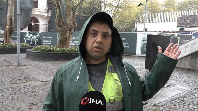 Temizlik görevlisi altın dolu çanta buldu! Ödül olarak bakın ne kadar altın hediye edildi