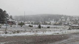 Sivas'ta Eğriçimen Yaylası'na kar yağdı