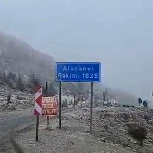 Alacabel’e yılın ilk karı yağdı