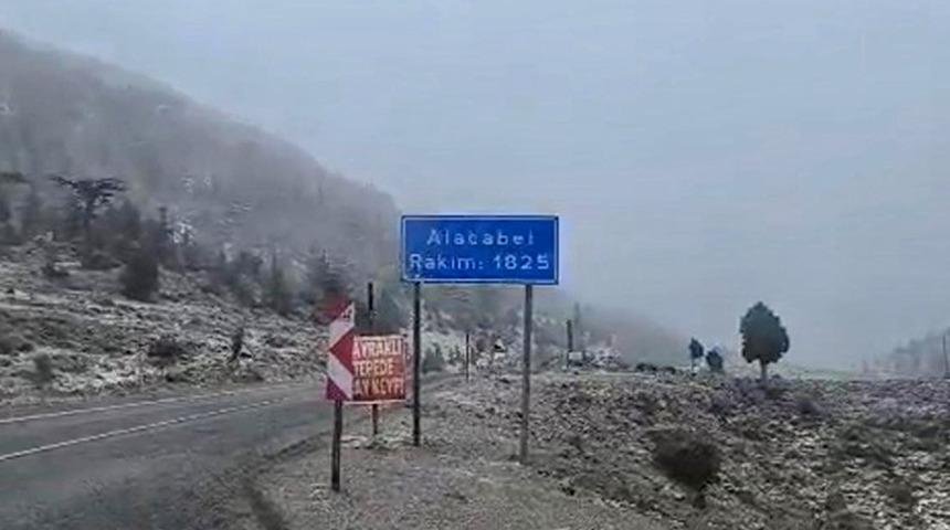 Alacabel’e yılın ilk karı yağdı