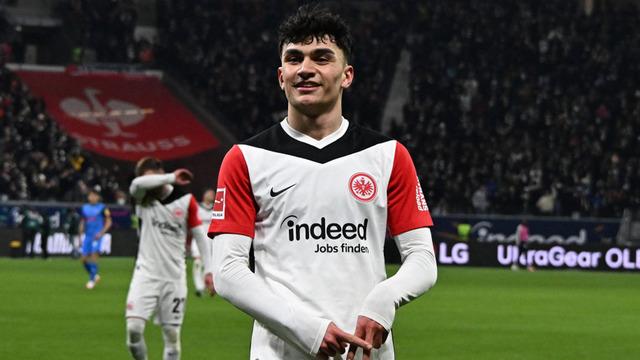 Frankfurt'tan TFF'ye Can Uzun için tehdit iddiası! Oynatmazsanız yollamayız