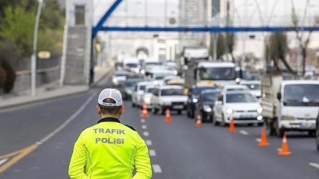 Ankaralılar dikkat: Kutlama sebebiyle bazı yollar trafiğe kapalı olacak