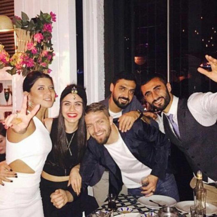 Selçuk Şahin bekarlığa veda partisi düzenledi G1