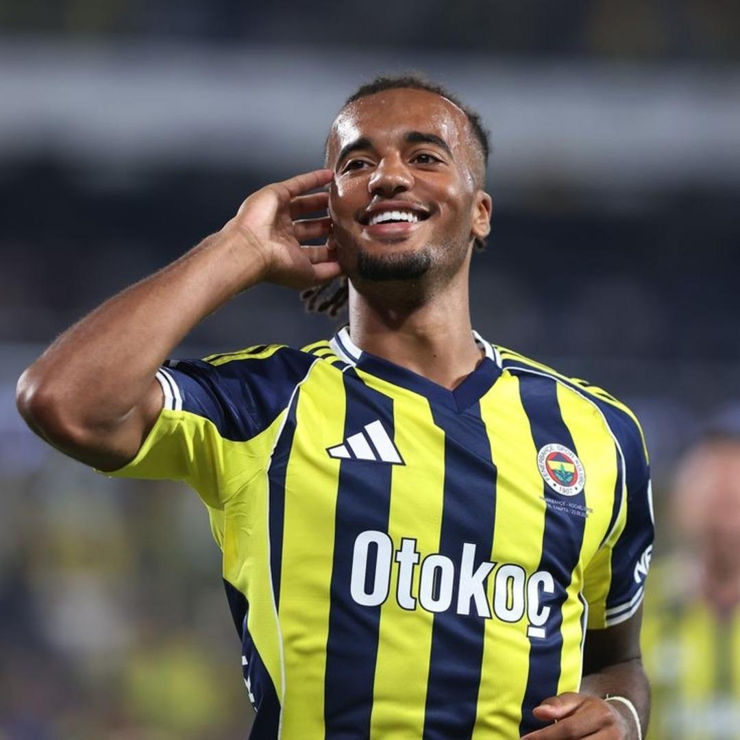Fenerbahçe de kadro dışıların sebebi ortaya çıktı! Samsunspor maçı sonrası İrfan Can Kahveci ile Archie Brown arasında tartışma iddiaları...  2
