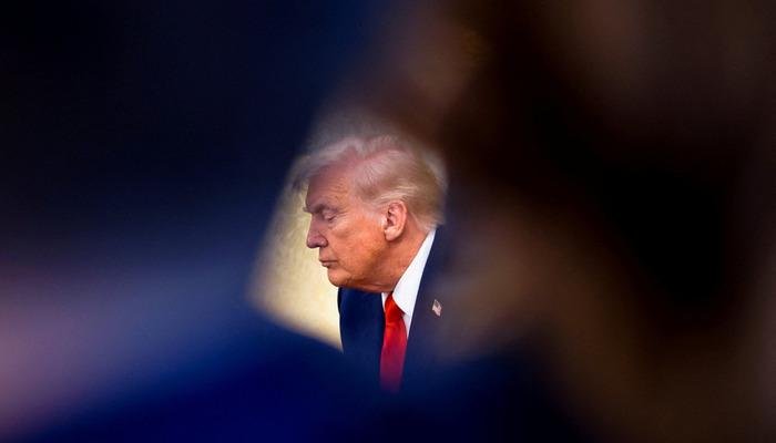 Trump'tan İran kararı: "Derhal y&uuml;r&uuml;rl&uuml;ğe girdi"