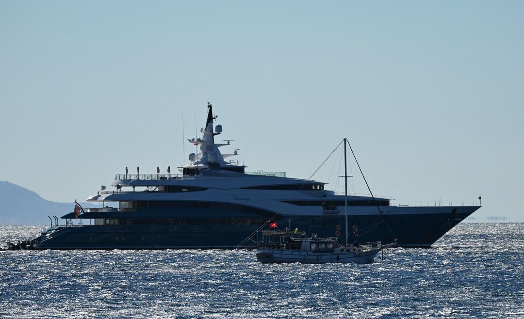 Mega Yat "Sunrays" Bodrum da 1