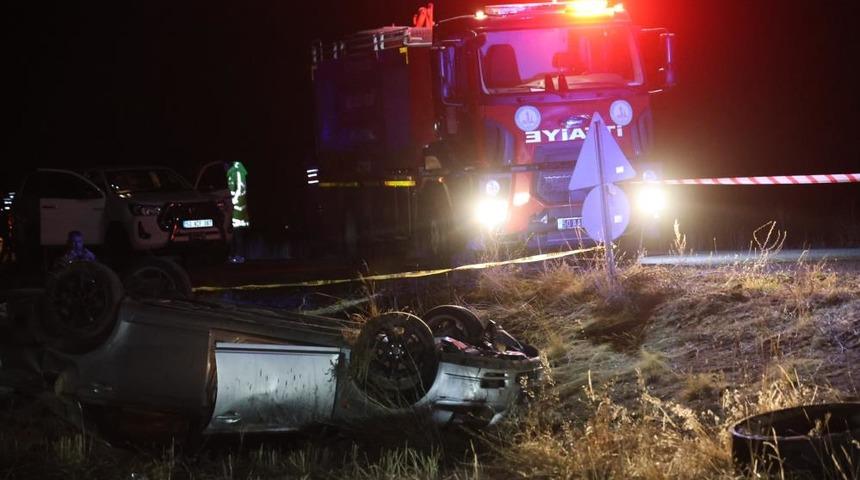 Nevşehir’de otomobil tarlaya uçtu: 2 ölü, 1 yaralı