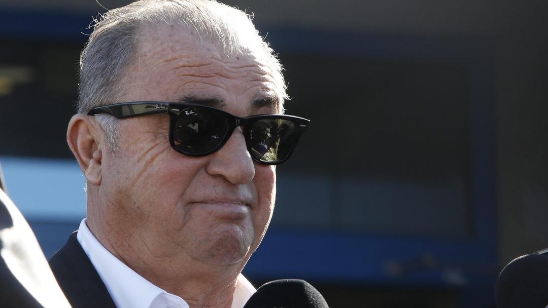 Çekya da sürpriz Faroe Adaları mağlubiyeti Ivan Hasek in koltuğunu sallarken, Fatih Terim ismi ön plana çıktı! 2