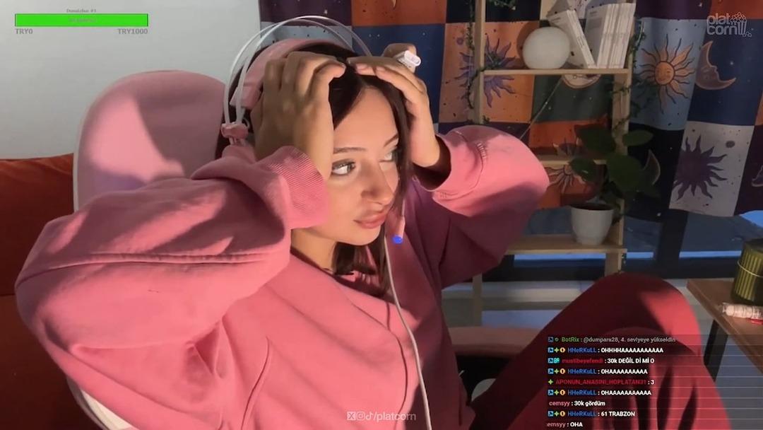 YKS’yi 1 dakika ile kaçırmasıyla tanınmıştı: Canlı yayında para yağdı! "İlk defa böyle bir şey yaşıyorum" 3