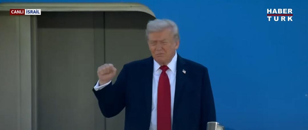 Son dakika | Uçaktan iner inmez koyu sohbet! İsrail de yollar kapatıldı, Trump ın ziyaretinden ilk kareler geldi... "Savaş bitti, ateşkes sürecek" 4