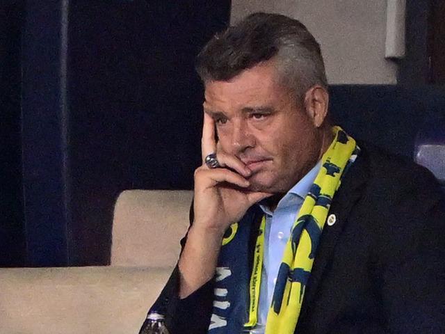 Fenerbahçe'de değişimin ayak sesleri geldi! Başkan Sadettin Saran bir geldi pir geldi... Bir departmanı tamamen değiştiriyor