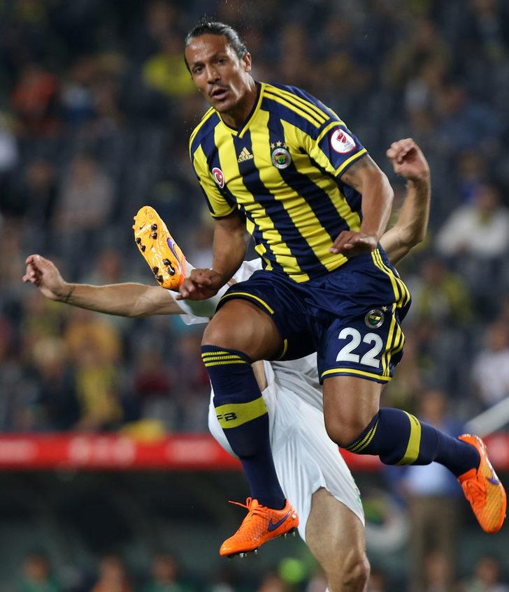Fenerbahçe'de kıyım başladı! Tam 12 futbolcu... G4