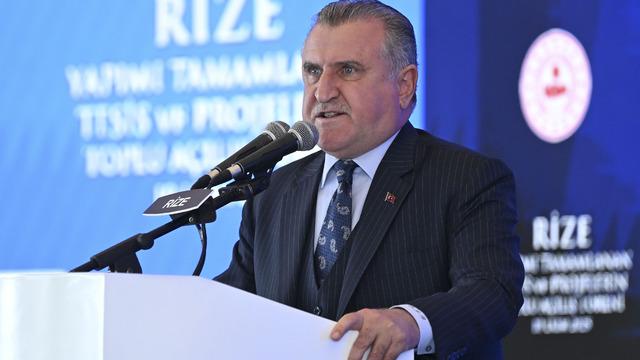 Bakan Bak'tan Erdoğan'a Rize'de coşkulu destek: Gazze'nin sesi, Türkiye seninle gurur duyuyor