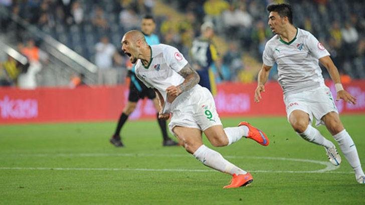 Fenerbahçe yıldız futbolcuyla anlaştı G2