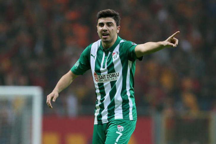 Fenerbahçe yıldız futbolcuyla anlaştı G4