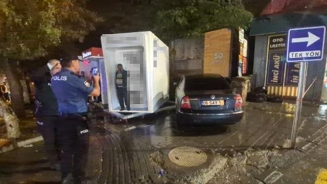 Muş’ta direksiyon başında sara nöbeti geçiren sürücü ATM’ye çarptı